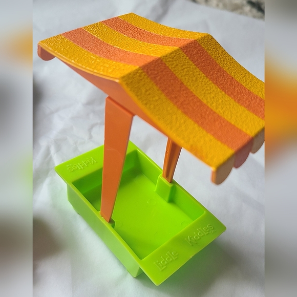 Liddle Kiddles Millie Middle Set - Picture 3 of 4